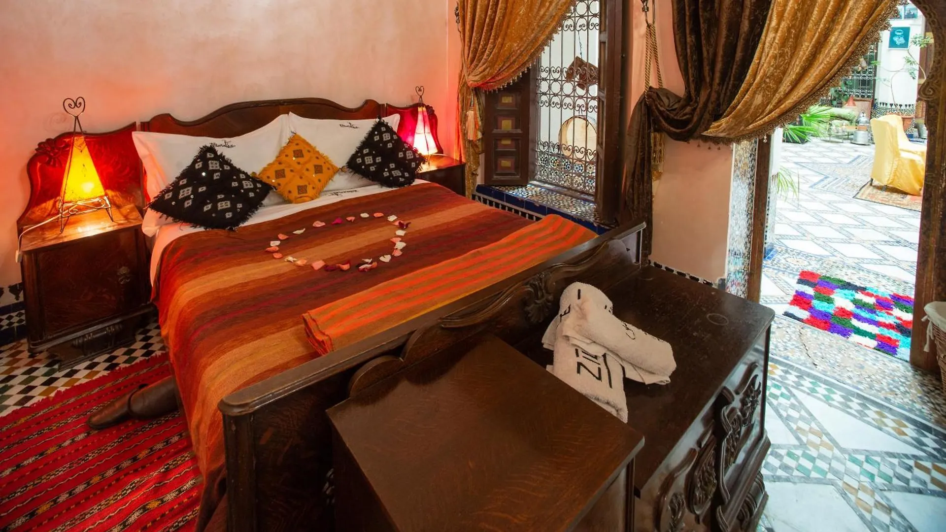 Riad Famille Drissi Kaitouni Fes 0*,