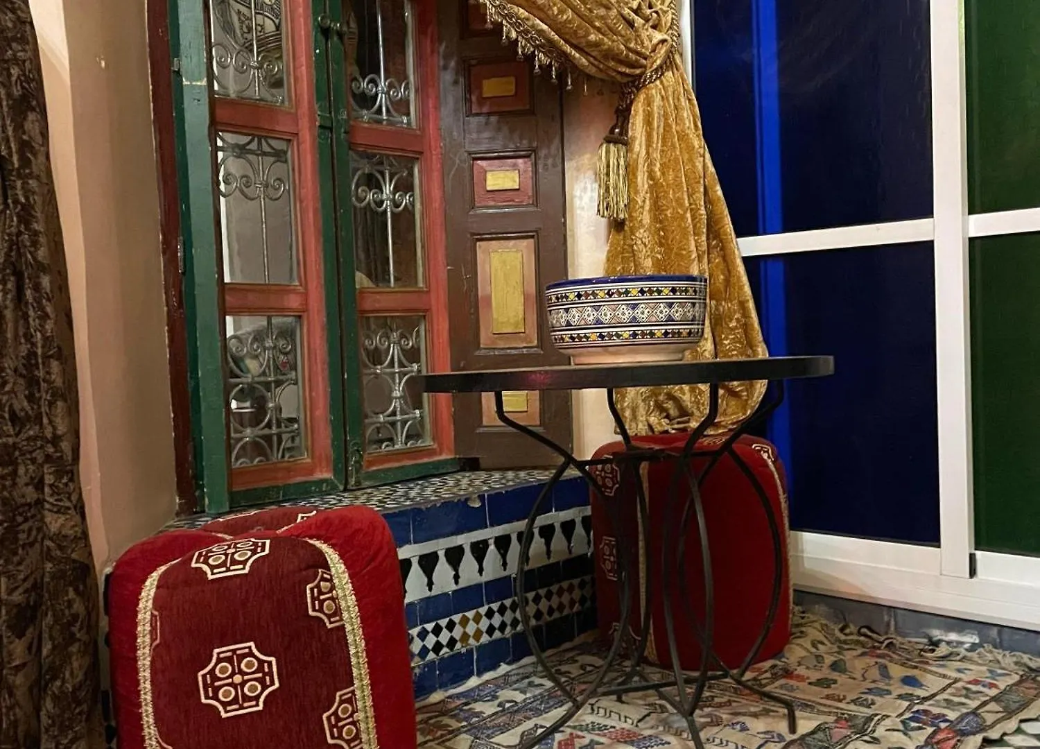 Guest house Riad Famille Drissi Kaitouni Fes Morocco