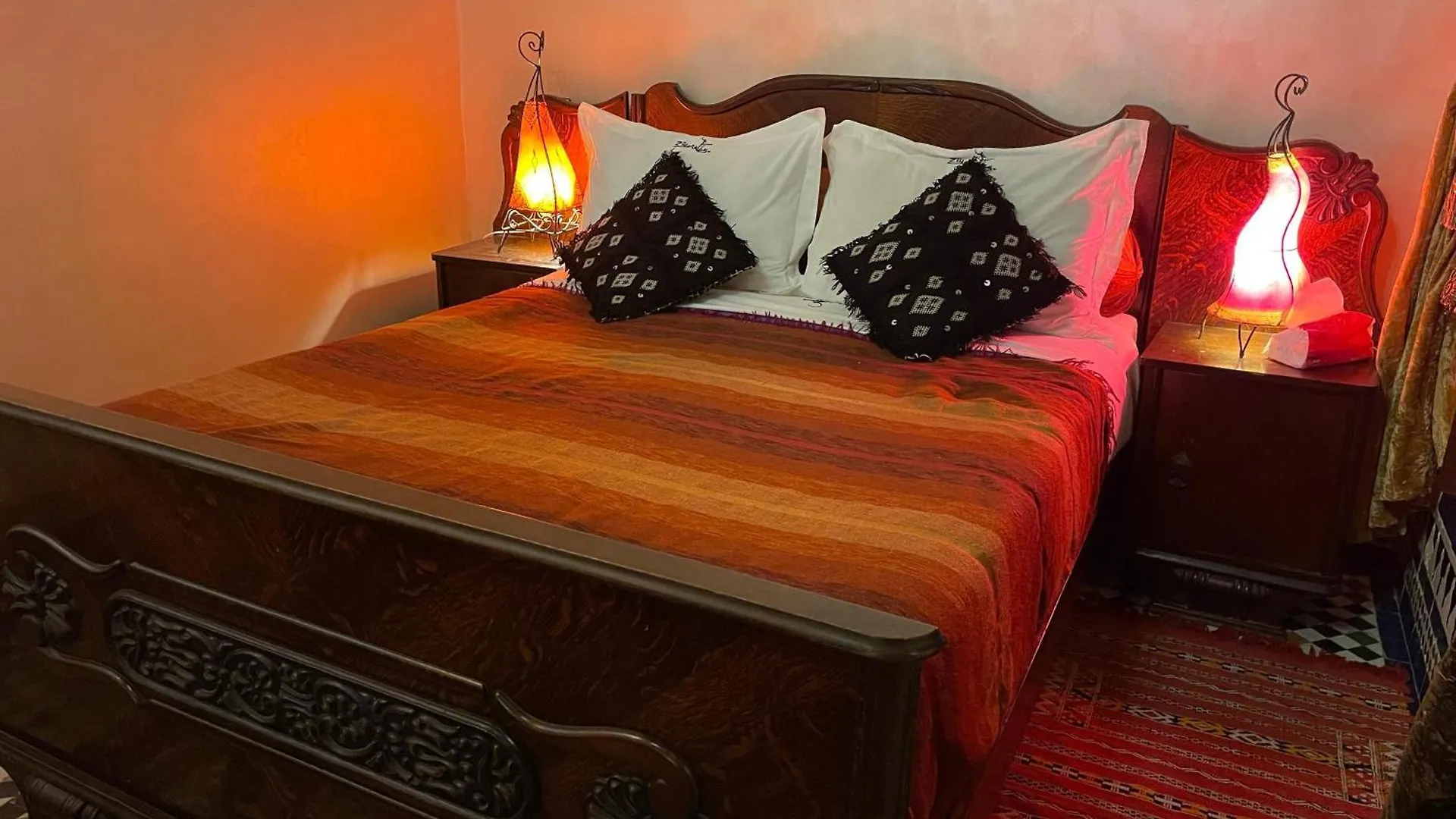 Guest house Riad Famille Drissi Kaitouni Fes Morocco