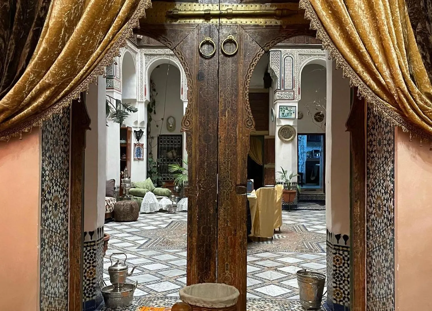 Riad Famille Drissi Kaitouni Fes Guest house